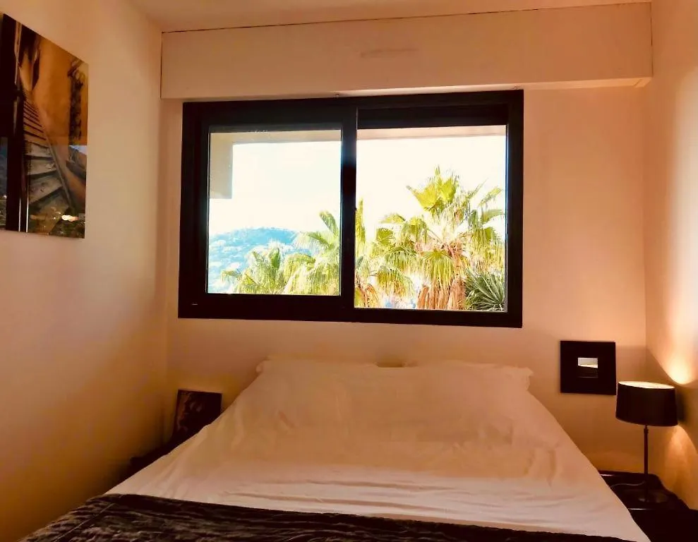 Villa Hirondelles 35 Cavalaire-sur-Mer France