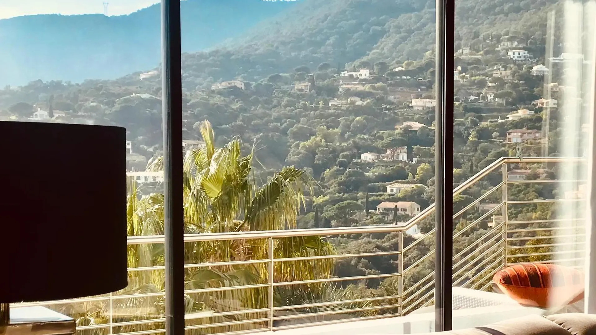 ベッド・アンド・ブレックファスト Villa Hirondelles 35 キャバレール・シュル・メール フランス